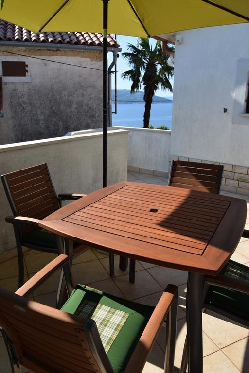 Apartment Marija With Terrace เบรอเซส ห้อง รูปภาพ